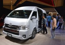 Toyota Luncurkan New Hiace Luxury di GIIAS 2017