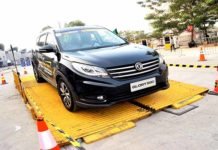 DFSK Glory 580 Jadi Primadona Pengunjung Test Drive GIIAS 2018