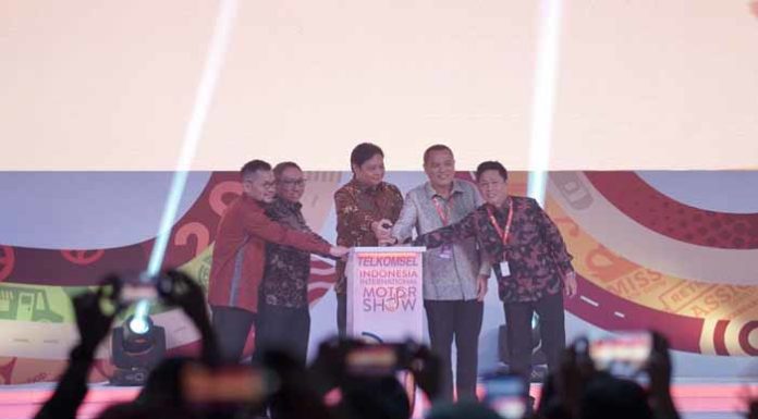 Pameran Otomotif Telkomsel Indonesia International Motor Show Resmi Dibuka