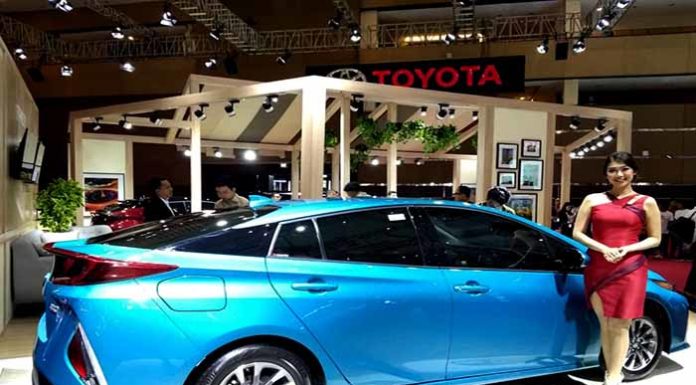 Beragam Promo Menarik Hadir Lengkapi Booth Auto2000 di Telkomsel IIMS 2019