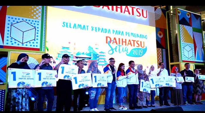 Terbang Ke Negeri Sakura Lantaran Setia Pada Daihatsu Hingga 40 Tahun