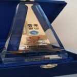 Plakat Penghargaan Tertinggi, yakni Diamond