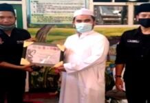 FLO DKI Jakarta & Damkar Berbagi di Jumat Berkah
