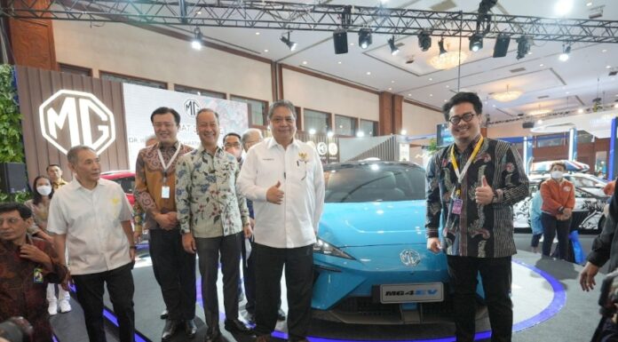 MG “Art Space” di GJAW 2023 Di Hadiri Bapak Menteri Airlangga Hartarto dan Agus Gumiwang