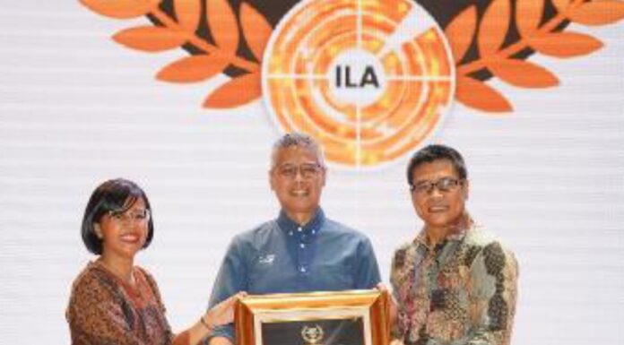 Garda Oto dari Asuransi Astra Dinobatkan Sebagai Pemimpin di Industrinya