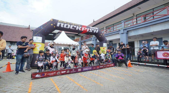 Hari Keempat IIMS 2025, Jadi Ajang Komunitas Otomotif Berkarya