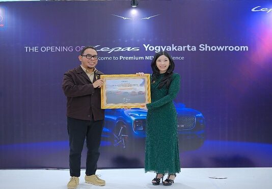 LEPAS Resmikan Showroom Yogyakarta, Perkuat Ekspansi Nasional Lepas