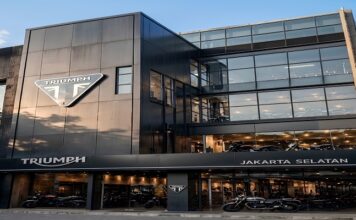 Triumph Resmikan Dealer Jakarta Selatan, Luncurkan Dua Motor Baru Triumph