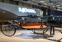 Mercedes-Benz Rayakan 140 Tahun Inovasi di GIIAS 2026 Benz