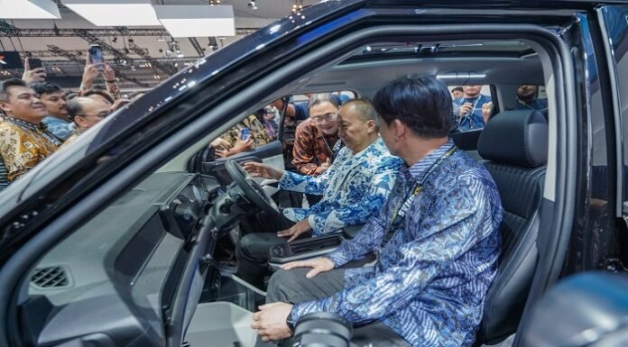 Hyundai Tampilkan NEIRA di GIIAS 2026 Sambut Kunjungan Menperin Agus Hyundai