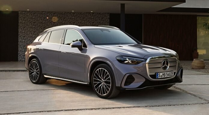 Mercedes-Benz GLC Listrik Raih Gelar Premium Car of the Year 2027 Mercedes-Benz GLC