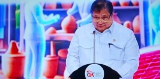 Inklusi Keuangan 93,61 Persen, Apakah Keluarga Indonesia Sejahtera? OJK